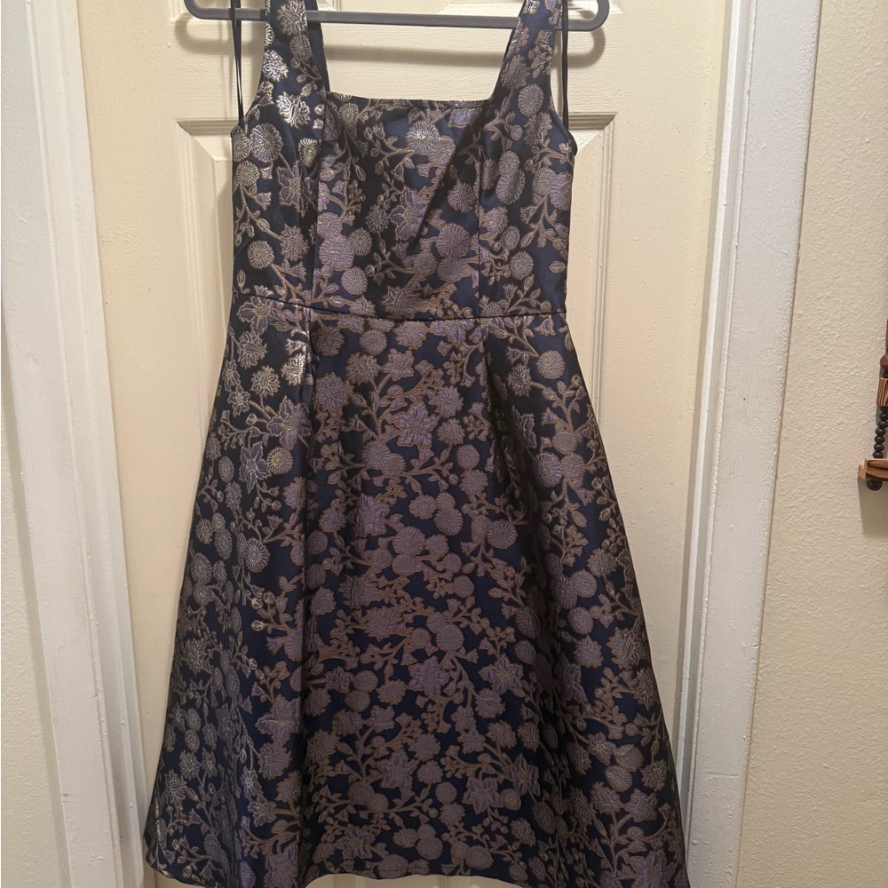 Francesca’s Floral Patterned Dress in Blue and Silver